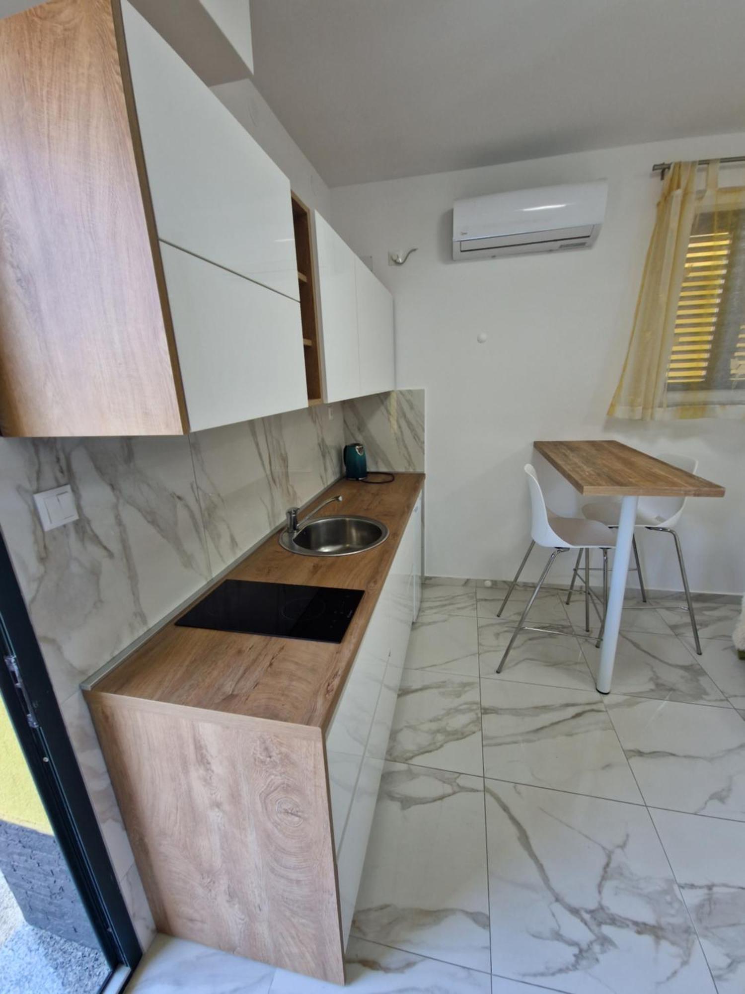 Sunce Apartment Връбник Екстериор снимка